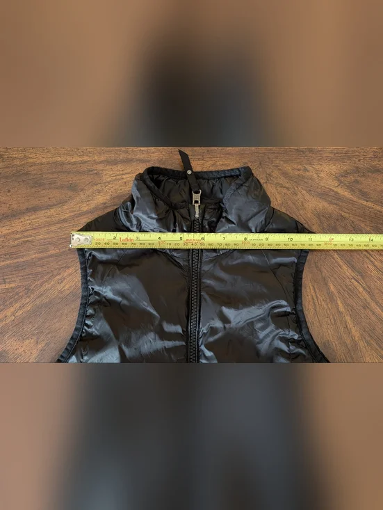 Lululemon | Layer Up Vest, Reversible Black Vest, Size 2 - Picture 10 of 14
